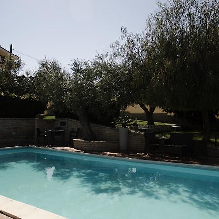 Hostal Lo Scacciapensieri Francavilla Al Mare Exterior foto