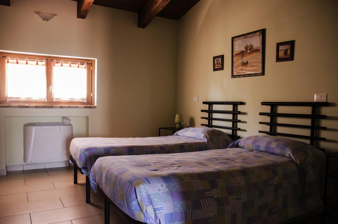 Hostal Lo Scacciapensieri Francavilla Al Mare Exterior foto
