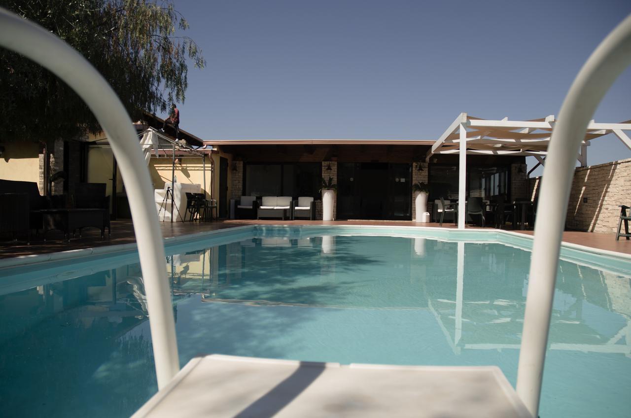 Hostal Lo Scacciapensieri Francavilla Al Mare Exterior foto